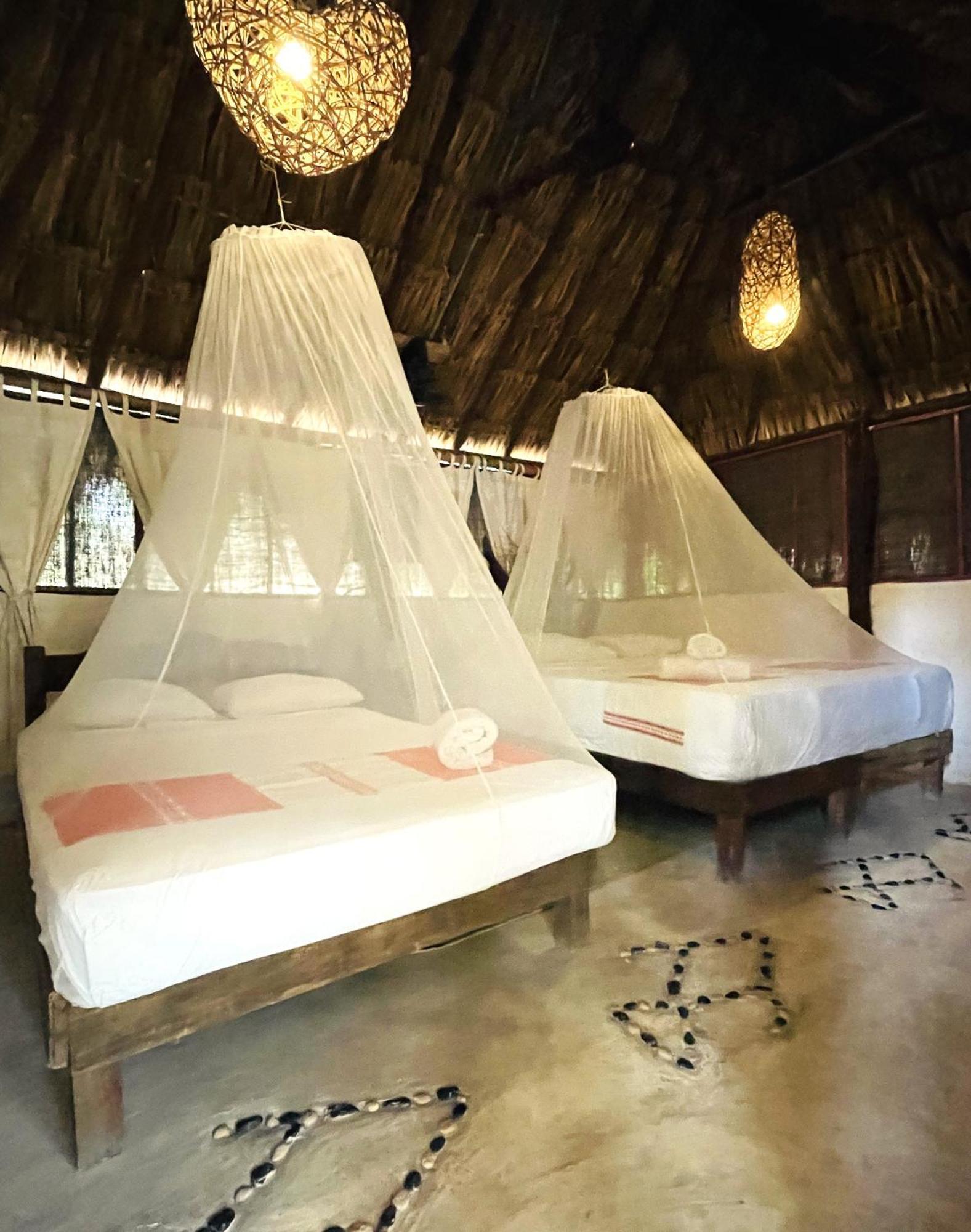 Casa Jade Ecobungalows Las Coloradas Yuluc Quarto foto