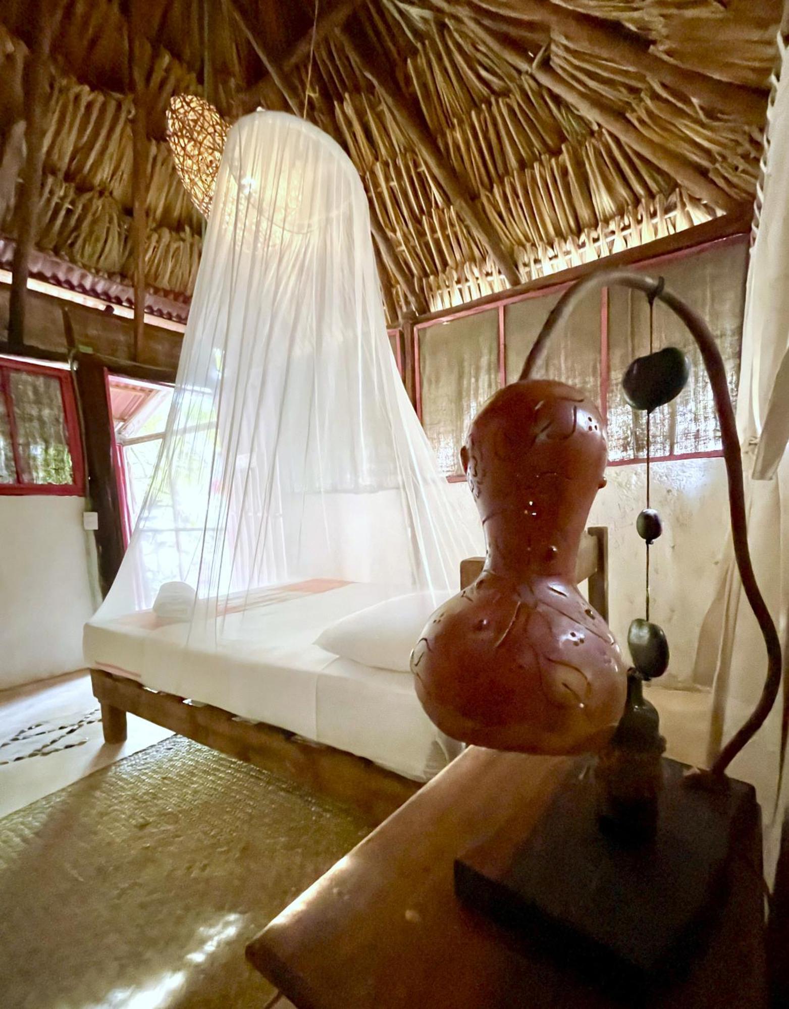Casa Jade Ecobungalows Las Coloradas Yuluc Quarto foto